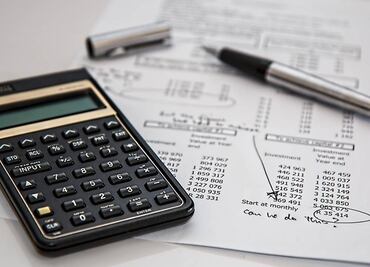 Ahorradores seguirán pagando misma tasa de impuestos por intereses en 2025; Ley de Ingresos plantea mantenerla en 0.50%