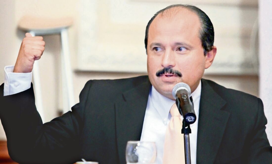 Lizárraga afirma que hubo incidentes que justifican las 6 mil 492 pantallas siniestradas, que tuvieron un costo de 16 millones 487 mil pesos (ARCHIVO EL UNIVERSAL)