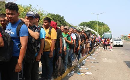 INM inicia traslado de migrantes para tramitar forma migratoria; temen engaño de México y EU para ser deportados