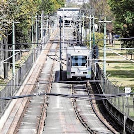 Cerrarán 6 meses tren ligero de Estadio Azteca a Tasqueña