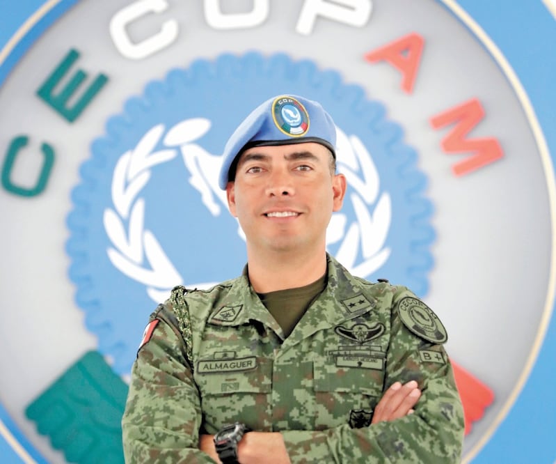 Gallegos Almaguer asegura que apoyar en otras naciones fue gratificante. Foto: IVÁN STEPHENS