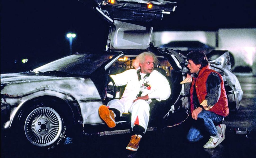 La fantasía se basa en un auto DeLorean convertido en máquina del tiempo. FOTO: Especial