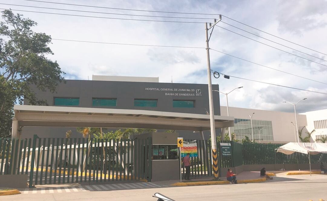 La Clínica 33 del IMSS, en Bahía de Banderas, está saturada de pacientes Covid, informó el gobernador de Jalisco, Enrique Alfaro, lo que ejerce presión sobre los hospitales en Puerto Vallarta. Foto: ESPECIAL