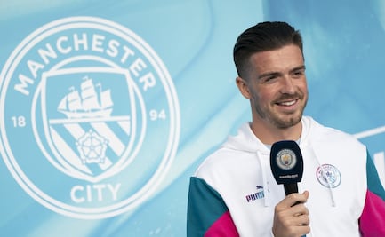 Grealish acepta que se sintió igual que Messi al dejar a Aston Villa