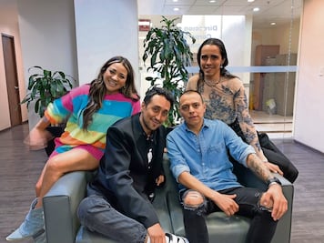 Creativos del show se quitan la máscara