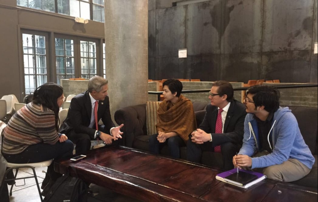 El jefe de Gobierno, Miguel Ángel Mancera, se comprometió a apoyar a la comunidad de dreamers que vive en Estados Unidos. Foto: @ManceraMiguelMX  