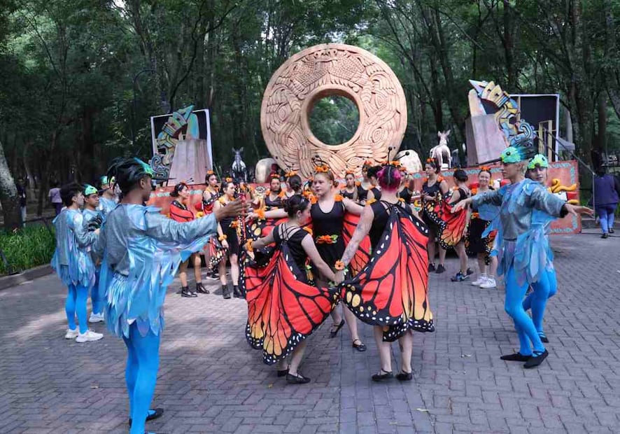 También habrá comparsas de colibríes, de mariposas monarca y de los trajes tradicionales de cada uno de los estados de la República. Foto. Especial