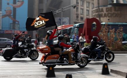 Reparten Reglamento de Tránsito a motociclistas