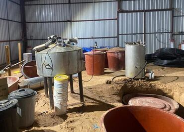 Aseguran laboratorio clandestino para elaborar droga sintética en Sonora; hay 9 detenidos