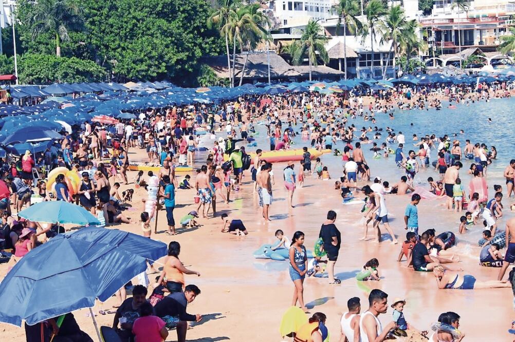 El secretario de Turismo estatal, Ernesto Rodríguez Escalona, dijo que la ocupación hotelera, durante las dos semanas, fue de 74.1%.