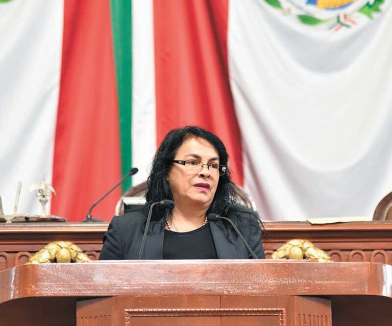 Margarita Saldaña impulsa cambios al artículo 107 de la Ley Orgánica del Congreso, para desahogar de mejor manera la iniciativas ciudadanas. ESPECIAL