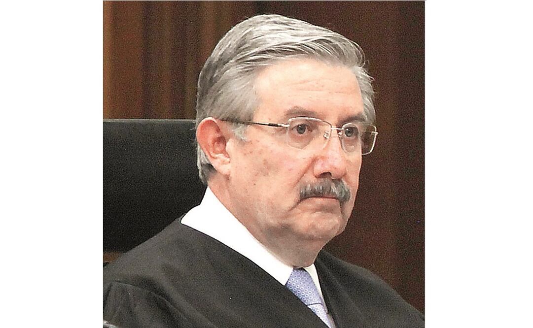 El inconfesable compromiso del ministro Aguilar