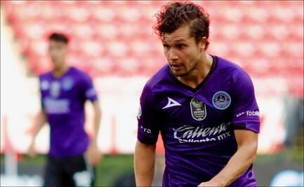 Jugador del Mazatlán FC confirma ser positivo por Covid-19