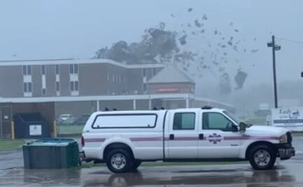 El "extremadamente peligroso" huracán Ida que azota el sur de EU dejando a un millón de personas sin electricidad