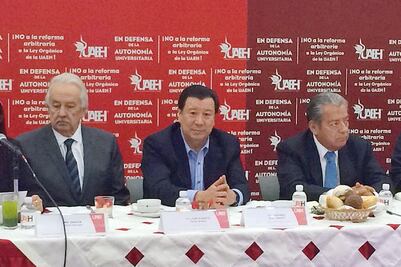  Rector de la UAEH se ampara por imposición del Congreso de Hidalgo