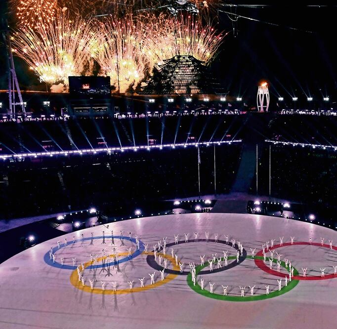 Con un alegre espectáculo concluyeron los Juegos; se pasó la estafeta a Beijing (WANG HAOFEI. XINHUA)