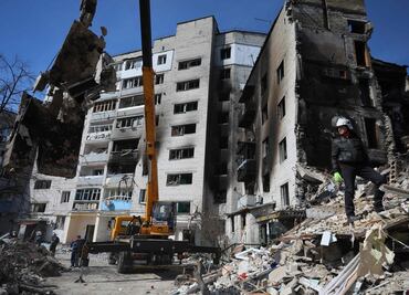 Situación en Borodianka es "mucho más horrible" que en Bucha, dice Zelensky