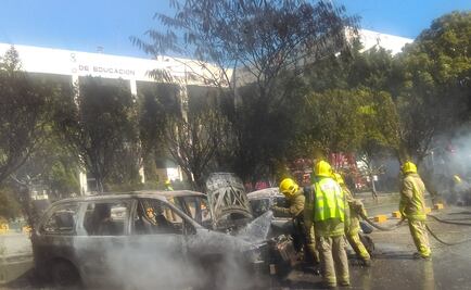 Presuntos normalistas queman 12 vehículos en Chiapas