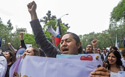 Alumnos: AMLO quiere vengarse