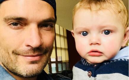 Julián Gil no podrá visitar a su hijo y así responde