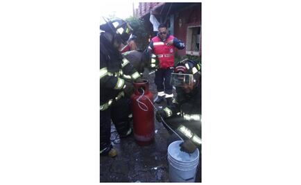 Explota tanque de gas y deja 2 mujeres con quemaduras en Toluca