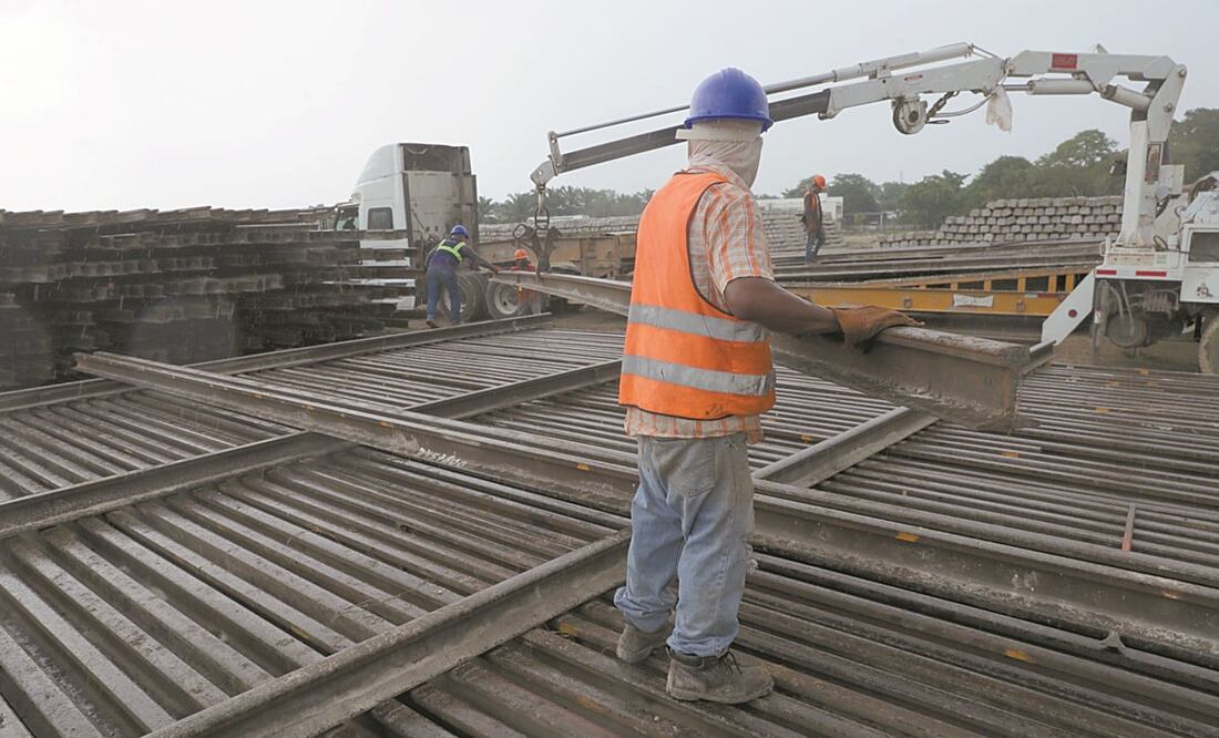 Originalmente, el Tren Maya estaba diseñado para realizar un recorrido de mil 440 kilómetros, pero con los cambios de ruta del Tramo 4 se estima que ahora abarcará mil 502 kilómetros. Foto: ARCHIVO EL UNIVERSAL