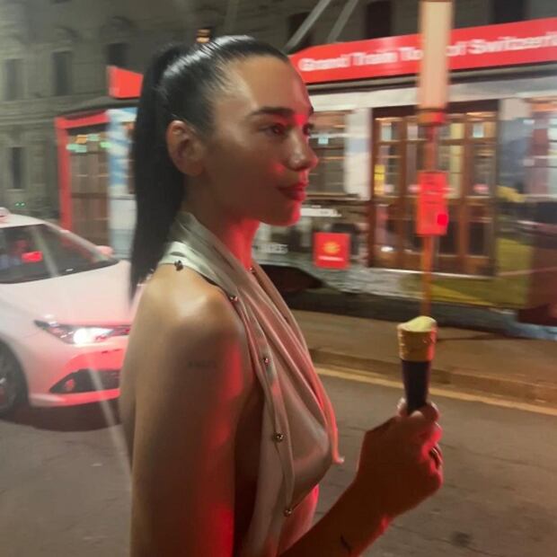 Foto: Instagram @dualipa