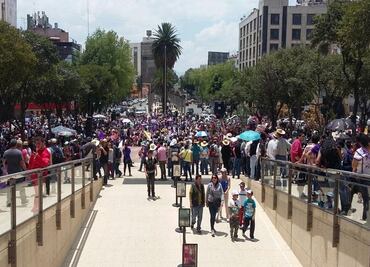 March against gender violence ends in Mexico City