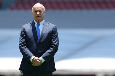 Enrique Bonilla continuará como el director general de la Liga MX