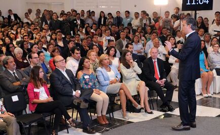 Plazas docentes, sólo a través del mérito: Nuño