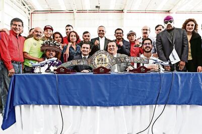 CMB invitará a Saúl a que recoja cinto