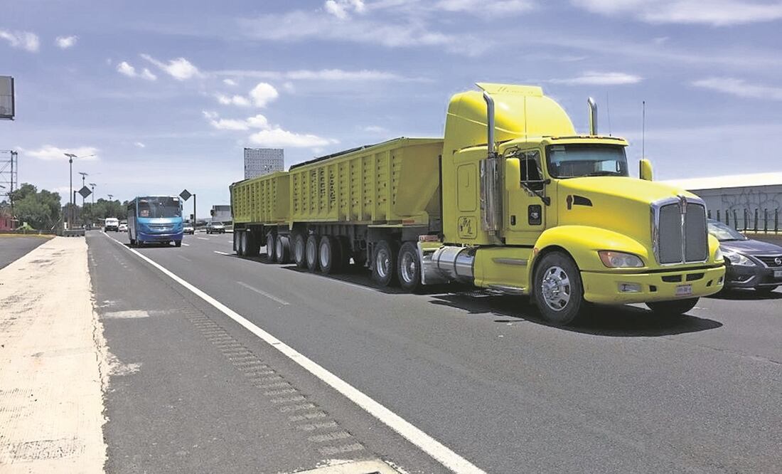 La producción de camiones sigue 12% por debajo del nivel de 2019, antes de la pandemia de Covid-19. Foto: ARCHIVO EL UNIVERSAL