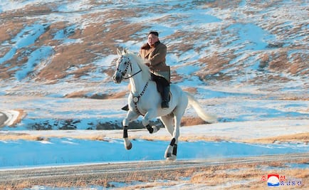 Líder de Corea del Norte visita montaña sagrada para analizar sanciones de EU