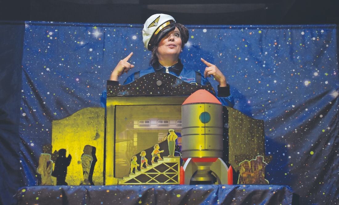 La puesta se presenta en modalidad multimedia y cuentacuentos. Foto: de Colectivo La Imaginave