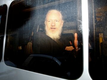 Fundador de WikiLeaks es arrestado