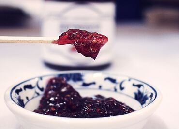 Mezcla gelatina con esta especie y esta verdura para otorgar vitaminas y minerales a tu organismo