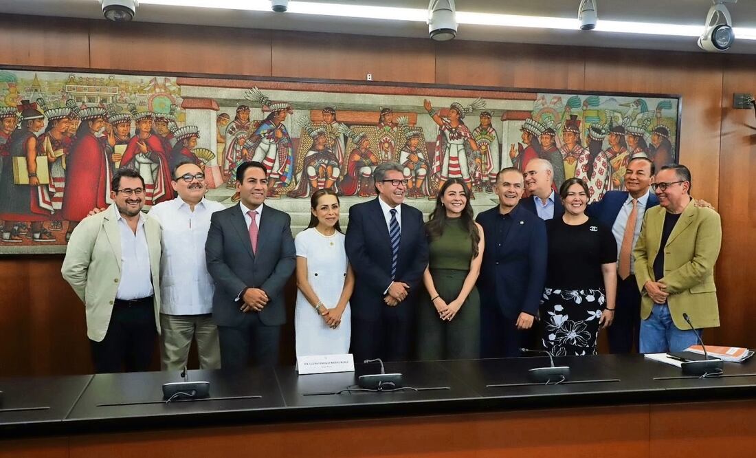 Eduardo Ramírez (tercero de izq. a der.) dijo que no desistirá de su aspiración de gobernar Chiapas, Foto: Tomada de Twitter