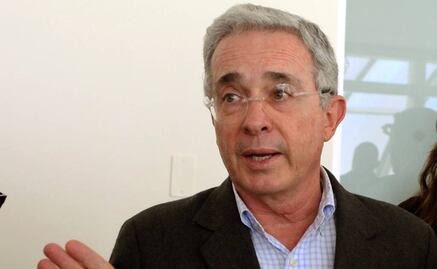 Álvaro Uribe, expresidente colombiano, afirma que juicio en su contra tiene motivaciones políticas y carece de pruebas