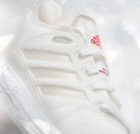 Adidas lanza tenis totalmente reciclables