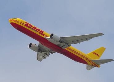 DHL suspende envíos mayores a 800 dólares a consumidores de EU; medida obedece a cambios aduaneros
