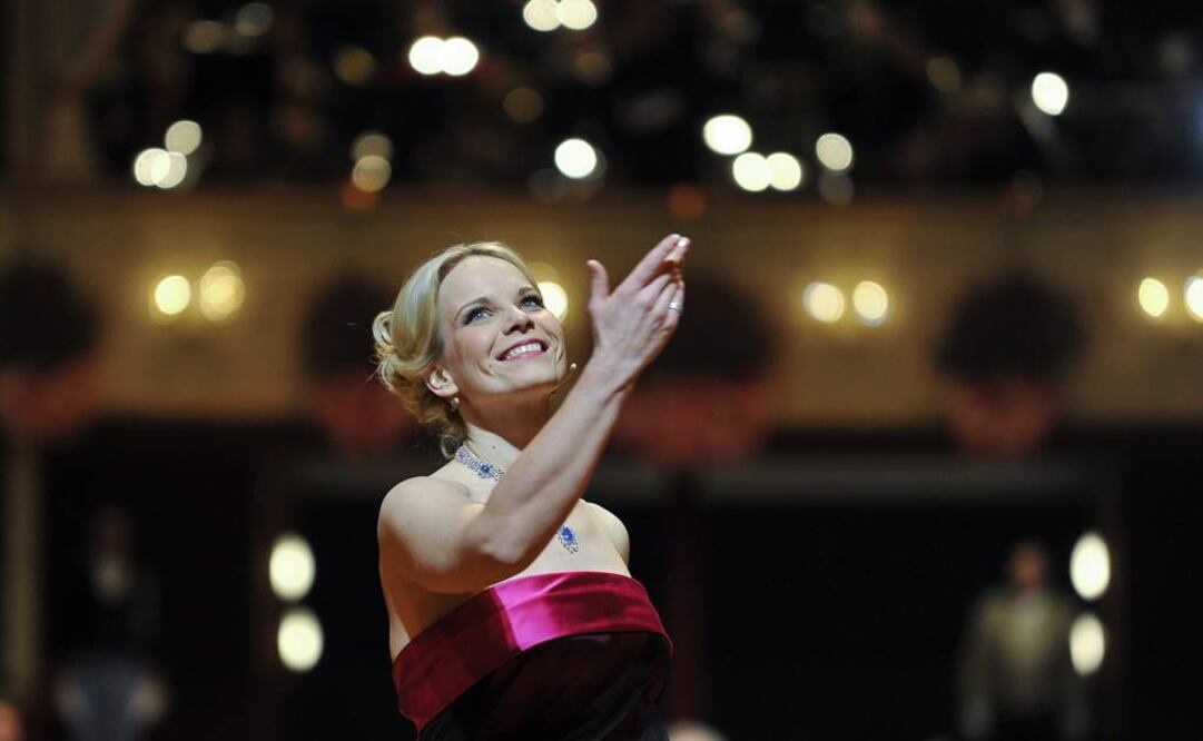 Una de las cantantes de ópera más afamadas del momento es la letona Elina Garanca. Las publicaciones especializadas del género han dedicado páginas, desde hace más de una década, a su talento.