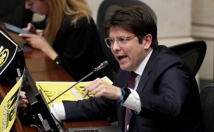 Petro pide ayuda a EU para investigar atentado contra Miguel Uribe; destaca que arma del sicario fue comprada en Arizona 