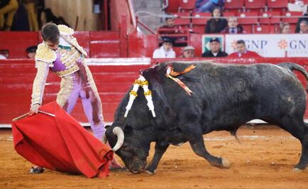 Cartagena y Macías tienen tarde histórica en la plaza México