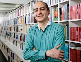 Geney Beltrán ensaya desde la multiplicidad