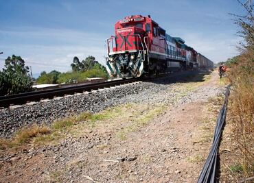 Reabren cruces ferroviarios entre México y EU