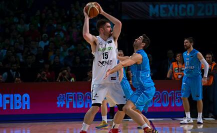 México vence sin dificultades a Uruguay