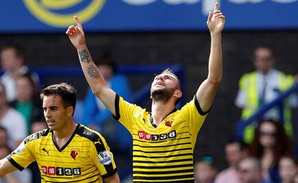 Miguel Layún firma su primer gol en la Premier League