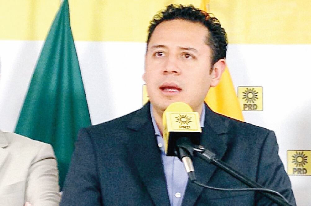 Ángel Ávila afirma que se debe concretar un método para elegir candidato presidencial antes de la elección del nuevo líder nacional perredista (ARCHIVO EL UNIVERSAL)