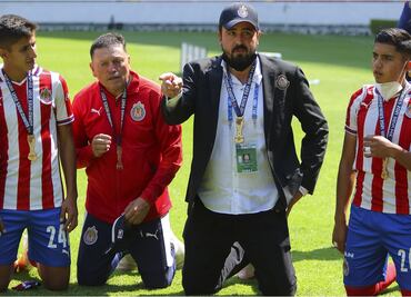 Amaury Vergara, dos años al frente de Chivas