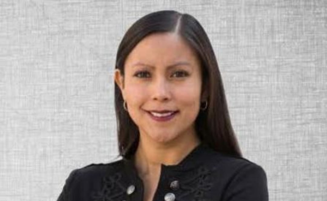 Ginarely Valencia Alcántara será la moderadora en el segundo debate en Edomex. Foto: Twitter @IEE_MX